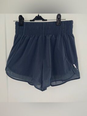 NWOT Athleta high rise mesh racer 3" short sz XS 988238-08